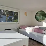 All-in-one Mit Eigener Sonnenterrasse Im Garten Appartement *